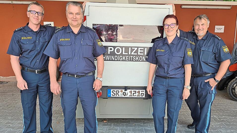 Sorgen f&uuml;r Sicherheit auf den Stra&szlig;en der Region: (von rechts) Stefan Potrykus, Alexandra Rauch, Stephan Duschl und Frank Schlenz.