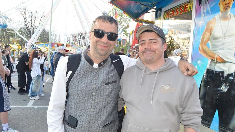 Auch am Samstag besuchten viele Landshuter die Dult.