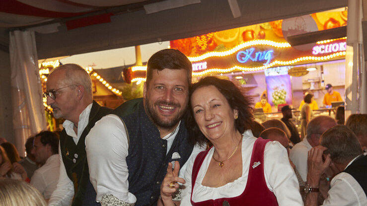 Die Partybilder vom Freitag, 8. August, aus dem Festzelt Lechner. Die Partybilder vom Freitag, 8. August, aus dem Festzelt Lechner.