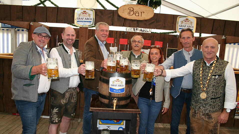 Am Mittwoch ist das Wallersdorfer Volksfest 2026 gestartet. Am Mittwoch ist das Wallersdorfer Volksfest 2026 gestartet.