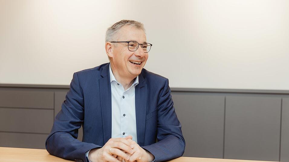 Blickt zuversichtlich in das kommende Jahr: Landrat Werner Bumeder. Blickt zuversichtlich in das kommende Jahr: Landrat Werner Bumeder.