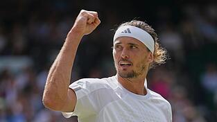 Alexander Zverev steht zum ersten Mal im Wimbledon-Finale. Alexander Zverev steht zum ersten Mal im Wimbledon-Finale.