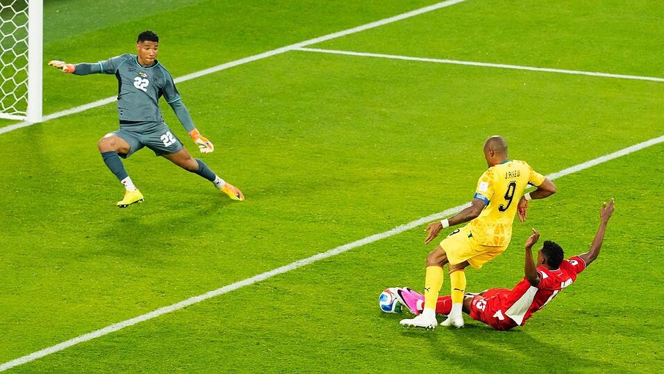 Ghana hat einen mühevollen Auftaktsieg gegen Panama gefeiert. Ghana hat einen mühevollen Auftaktsieg gegen Panama gefeiert.