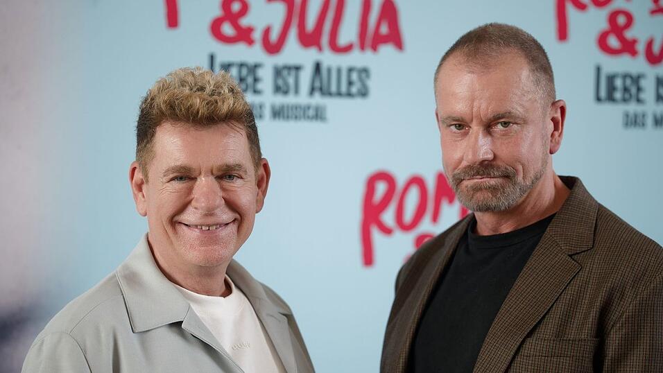 Das Musical  «Romeo & Julia – Liebe ist alles» von Peter Plate (links) und Ulf Leo Sommer geht bald auf Tournee.