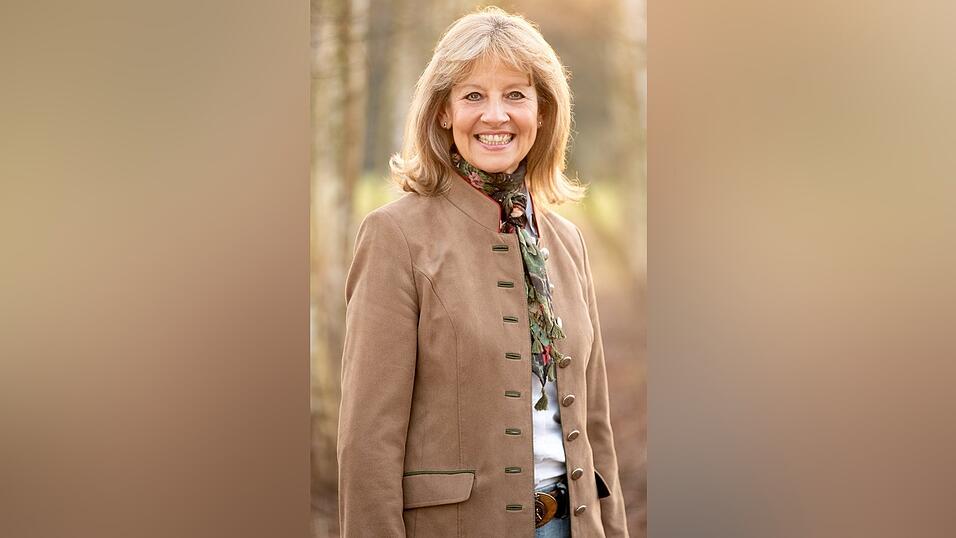 Marion Schwenzl (GW/FW) muss ihren B&uuml;rgermeistersessel r&auml;umen.