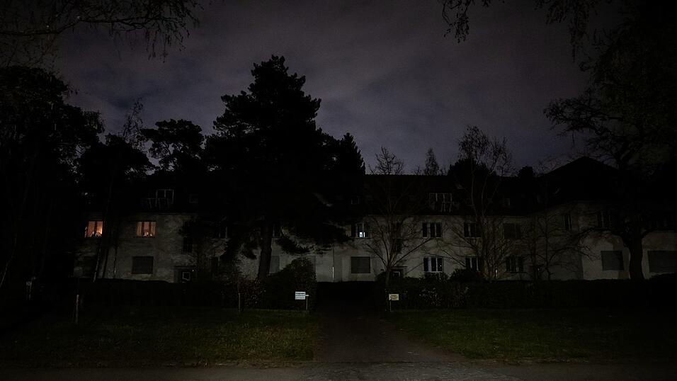 Wie in Berlin bei einem Stromausfall im April blieben die Lichter aus (Archivbild)