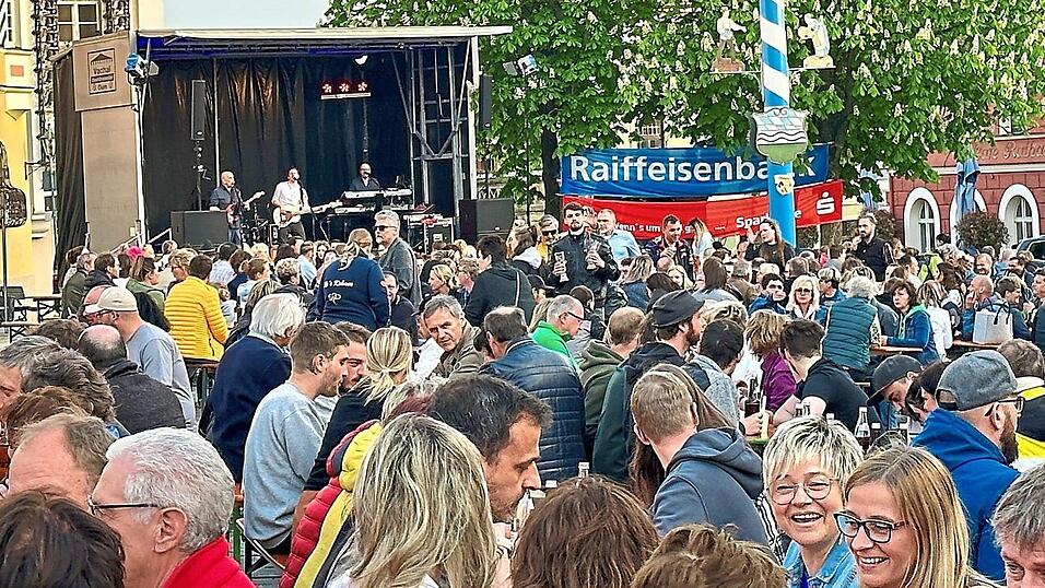 Das Herz der Grenzstadt hätte sich am ersten Juni-Wochenende in eine Party-Zone verwandeln sollen - doch wurde die Veranstaltung nun kurzfristig abgesagt. Das Herz der Grenzstadt hätte sich am ersten Juni-Wochenende in eine Party-Zone verwandeln sollen - doch wurde die Veranstaltung nun kurzfristig abgesagt.