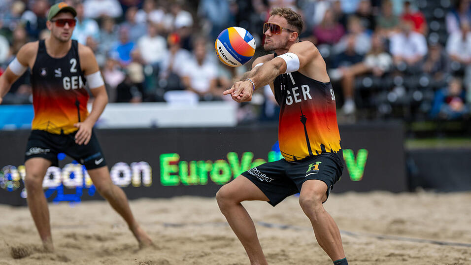 Starker Auftritt: Jonas (rechts) und Benedikt Sagstetter schafften bei ihrer ersten EM den Sprung bis ins Achtelfinale. „Das zeigt uns, dass wir auf dem richtigen Weg sind“, sagt Benedikt Sagstetter.