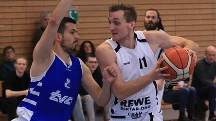 Die Chamer Basketballer verzichten nach dem Abstieg aus der Regionalliga auf einen Start in der Bayernliga und gehen in der kommenden Saison in der Bezirksoberliga an den Start.