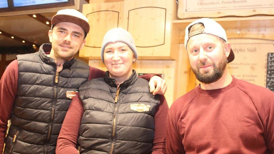 Es weihnachtet in Landshut. Am Donnerstag ist der Christkindlmarkt feierlich er&ouml;ffnet worden.