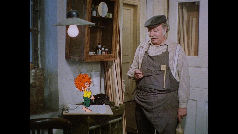 So kennt man den Pumuckl (gesprochen von Hans Clarin) und seinen Meister Eder (dargestellt von Gustl Bayrhammer). Regisseur Markus H. Rosenmüller wagt sich nun an eine Neuauflage. So kennt man den Pumuckl (gesprochen von Hans Clarin) und seinen Meister Eder (dargestellt von Gustl Bayrhammer). Regisseur Markus H. Rosenmüller wagt sich nun an eine Neuauflage.