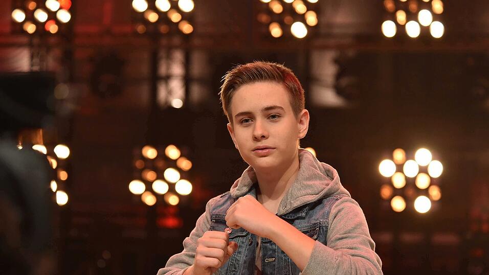 Am Sonntag wurde es für Luca wieder spannend bei The Voice Kids. Am Sonntag wurde es für Luca wieder spannend bei The Voice Kids.