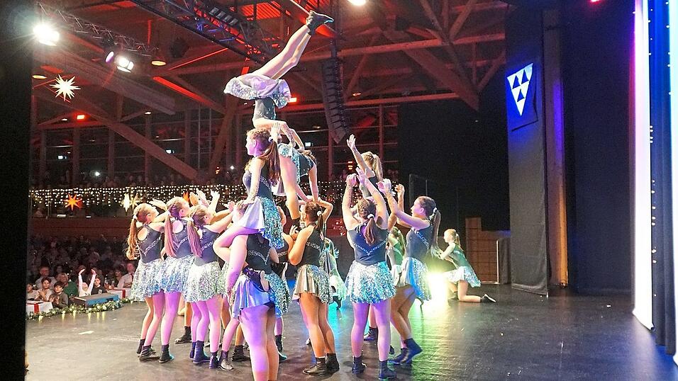 Richtig krachen ließ es die B-Gruppe. Richtig krachen ließ es die B-Gruppe.