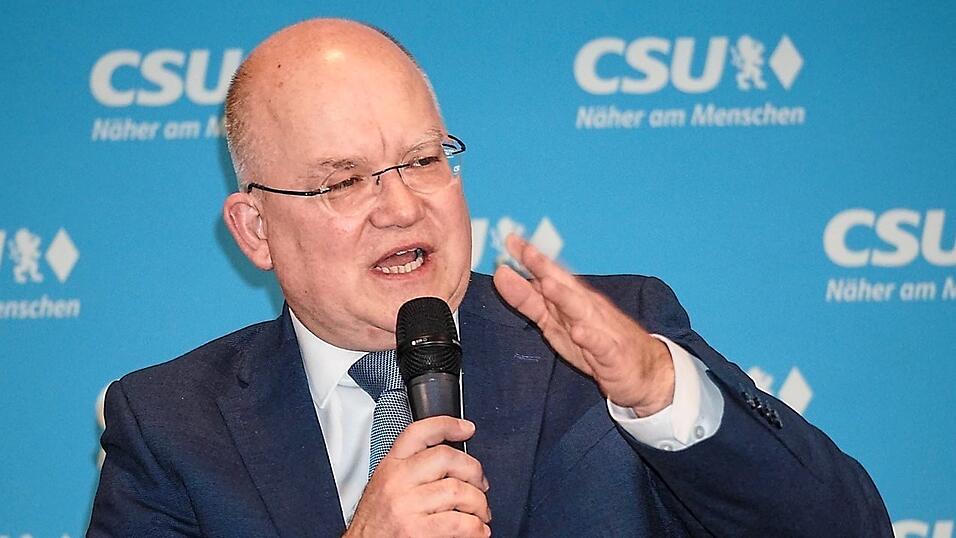 Sebastian Brehm führt die Mittelstands-Union weiter. Er fordert weniger Vorschriften und mehr unternehmerische Freiheit. Sebastian Brehm führt die Mittelstands-Union weiter. Er fordert weniger Vorschriften und mehr unternehmerische Freiheit.