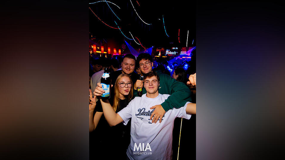 Im Mia Nightclub wurde unter dem Motto &bdquo;X-Mas Clubbing&ldquo; bis sp&auml;t in die Nacht gefeiert.