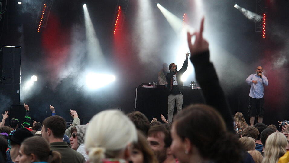 Prinz Pi live auf dem Pfingst-Open-Air (Foto: seg) Prinz Pi live auf dem Pfingst-Open-Air (Foto: seg)