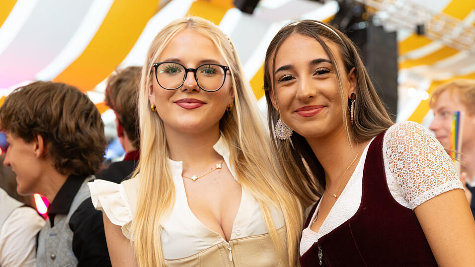 Die Partybilder vom Dienstag, 11. August, aus dem Festzelt Nothaft.