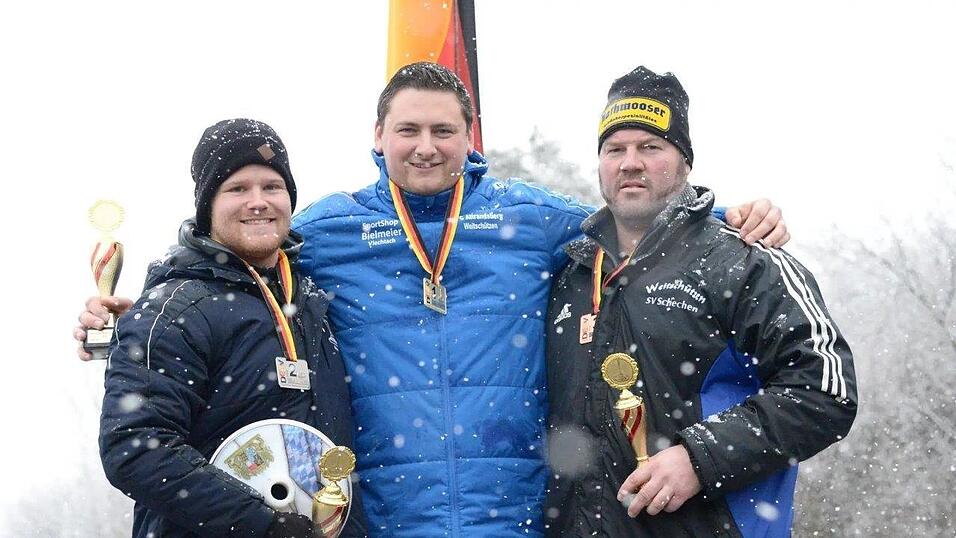 Michael Späth (Mitte) siegte vor Alexander Anzinger (links) und Peter Rottmoser.