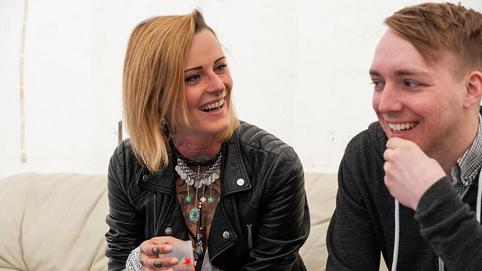 Impressionen vom Interview mit Jennifer Rostock. (Foto: Susanne Raith)