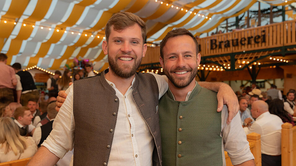 Die Partybilder vom Freitag, 11. August 2023, aus dem Festzelt Nothaft. Die Partybilder vom Freitag, 11. August 2023, aus dem Festzelt Nothaft.