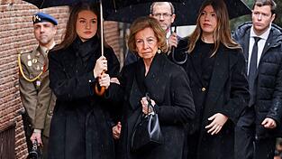 Die spanische K&ouml;nigsfamilie hat bei einer Trauerfeier Abschied von Irene von Griechenland, der Schwester der spanischen Altk&ouml;nigin Sof&iacute;a, genommen.