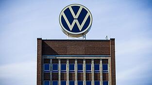 VW erleidet einen Gewinneinbruch im 2 Quartal. (Archivbild)