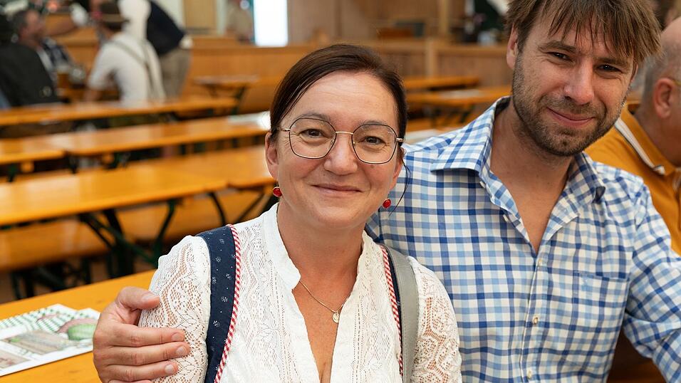 Die Partybilder vom Sonntag, 9. August, aus dem Festzelt Weckmann. Die Partybilder vom Sonntag, 9. August, aus dem Festzelt Weckmann.