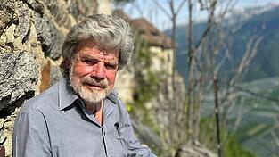 Reinhold Messner bekommt die Bayerische Umweltmedaille. (Archivfoto) Reinhold Messner bekommt die Bayerische Umweltmedaille. (Archivfoto)