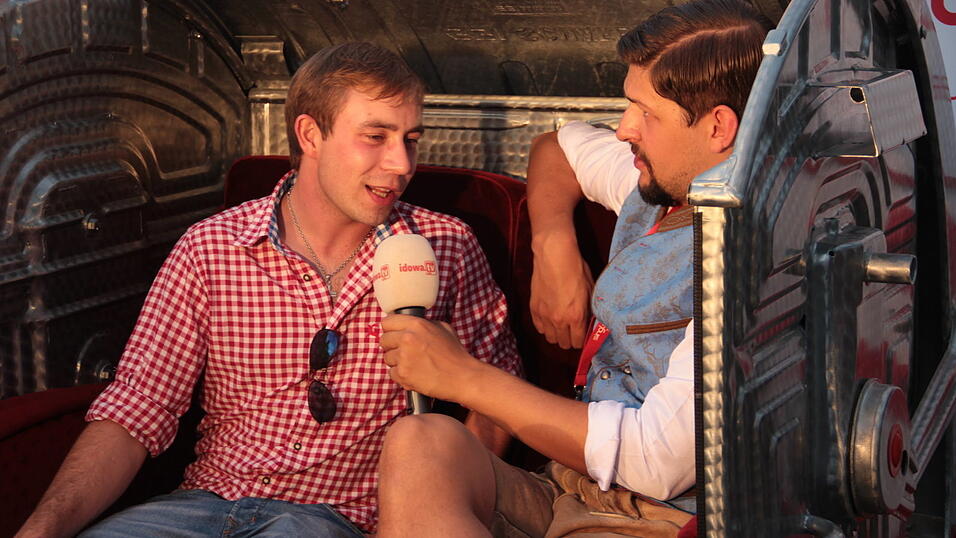 Schnappsch&uuml;sse von der Single-Couch aufgenommen am Samstag, 15. August (Foto: Paul Przybilla)