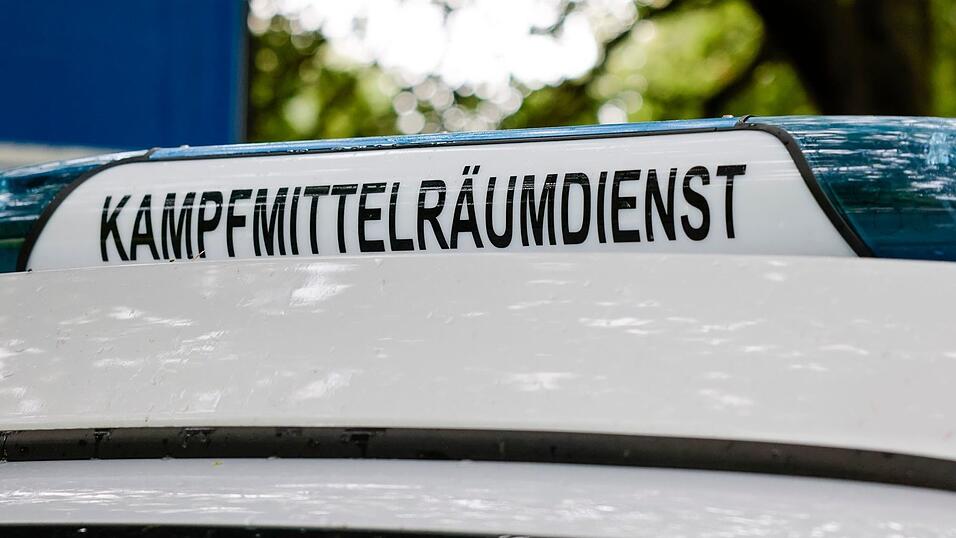 Spezialisten vom Kampfmittelr&auml;umdienst sprengten die Granate noch vor Ort. (Symbolbild)