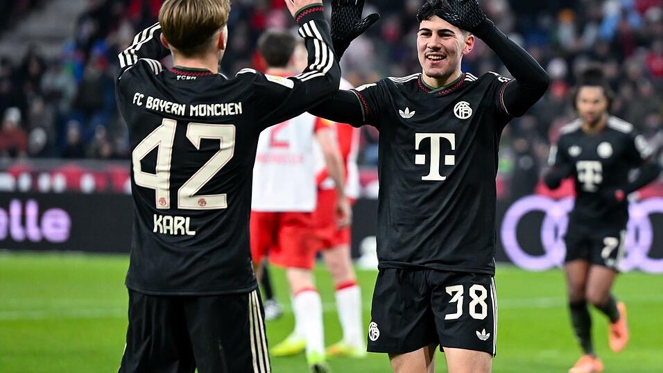 Gemeinsam mit Lennart Karl überzeugte Felipe Chavez im Testspiel gegen RB Salzburg. Gemeinsam mit Lennart Karl überzeugte Felipe Chavez im Testspiel gegen RB Salzburg.