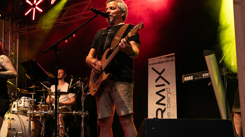 Die Partybilder vom Dienstag, 12. August, aus dem Festzelt Reisinger. Die Partybilder vom Dienstag, 12. August, aus dem Festzelt Reisinger.