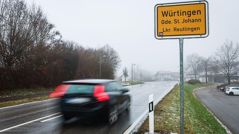 Die Ermittlungen der Polizei laufen.