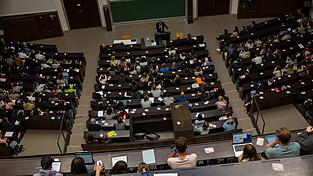 An Bayerns Hochschulen geht das Wintersemester los. (Archivbild) An Bayerns Hochschulen geht das Wintersemester los. (Archivbild)
