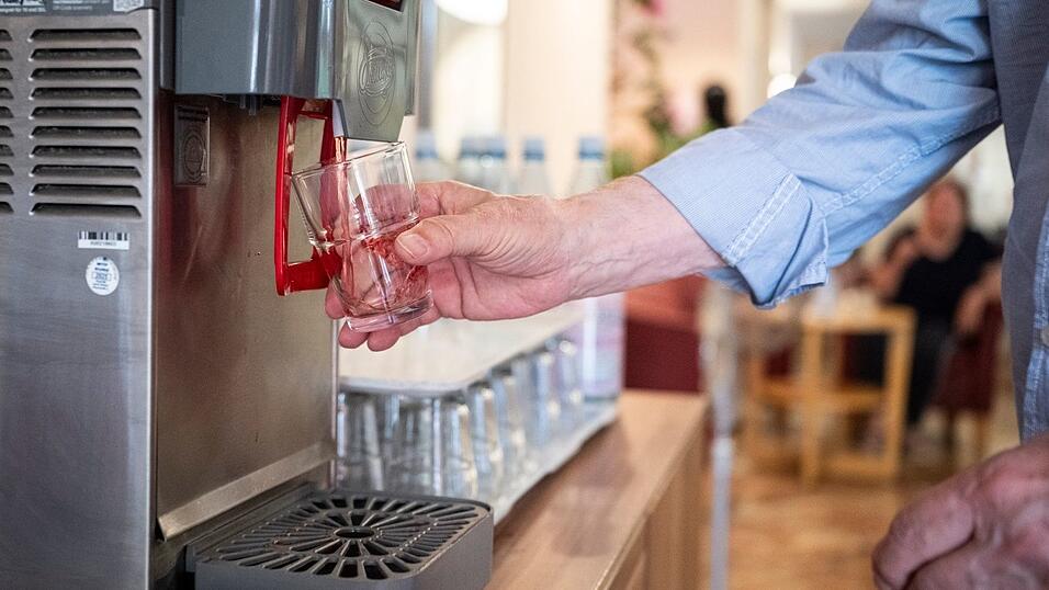 Der Parit&auml;tische Gesamtverband fordert ein Sofortprogramm f&uuml;r Pflegeheime und Krankenh&auml;user.