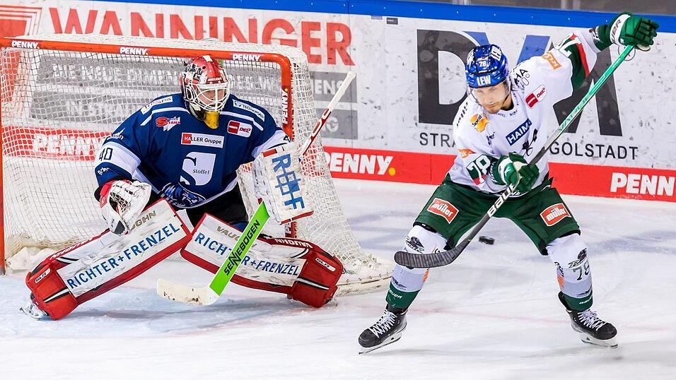 Die Straubing Tigers haben die Augsburger Panther mit 3:1 besiegt. Die Straubing Tigers haben die Augsburger Panther mit 3:1 besiegt.