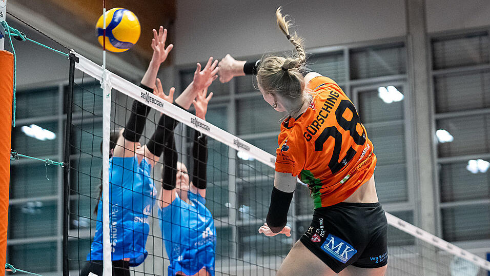 Paula G&uuml;rsching von NawaRo Straubing k&ouml;nnte im letzten Heimspiel der Saison aufgrund von R&uuml;ckenproblemen fehlen.