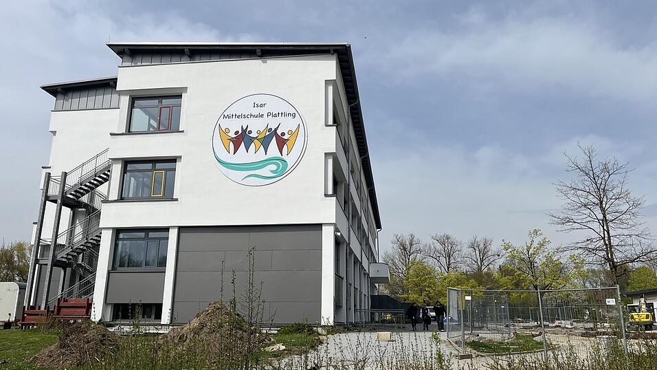 Die Mittelschule in Plattling.