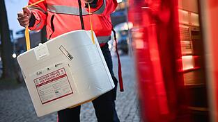 Wie kann es zu mehr Organspenden kommen? (Symbolbild) Wie kann es zu mehr Organspenden kommen? (Symbolbild)