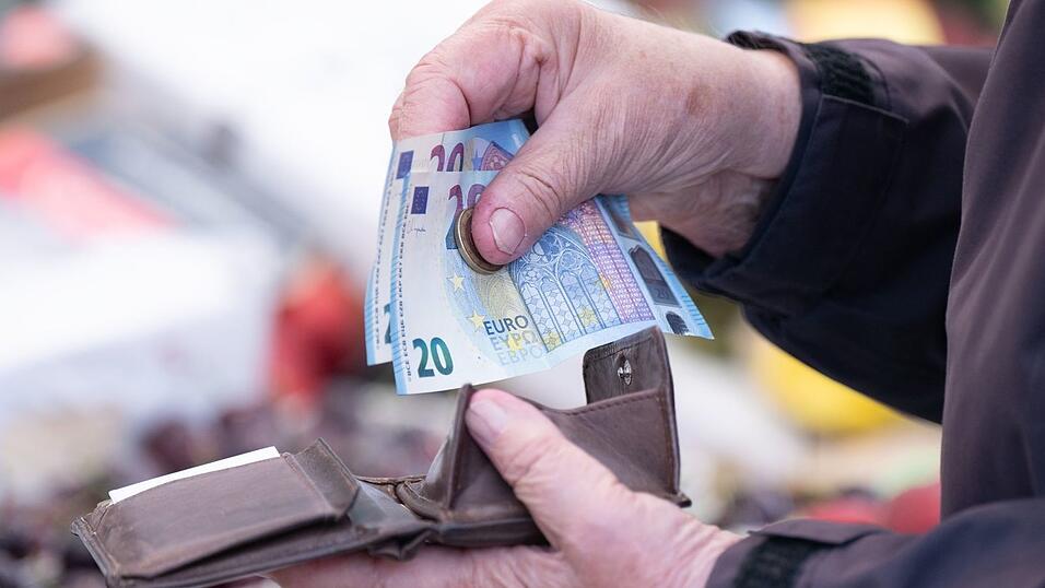 Gerechter und gut – so finden viele Menschen einer Umfrage zufolge die neue Grundsicherung. (Symbolbild) Gerechter und gut – so finden viele Menschen einer Umfrage zufolge die neue Grundsicherung. (Symbolbild)