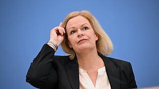 Bundesinnenministerin Nancy Faeser muss ordentliche Kritik f&uuml;r ihr einige ihrer Entscheidungen einstecken.