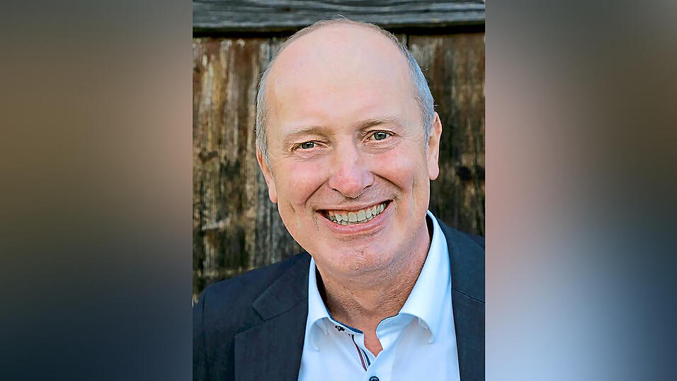 Peter Bauer meldete sich auch als SPDler zur Gruppe 'Wir stehen hinter Hubert Aiwanger' an und erntete Anfeindungen.