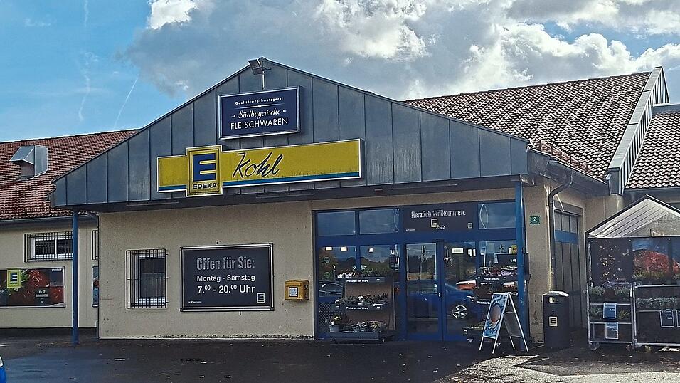 Bislang betreibt Stefan Kohl den Edeka-Markt in der Gmünder Straße, ob er auch den neuen im Gewerbegebiet übernehmen wird, steht noch nicht fest. Bislang betreibt Stefan Kohl den Edeka-Markt in der Gmünder Straße, ob er auch den neuen im Gewerbegebiet übernehmen wird, steht noch nicht fest.