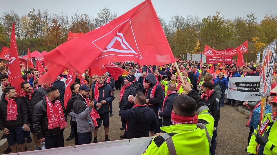 Eindrücke vom Demozug in Regensburg. Eindrücke vom Demozug in Regensburg.