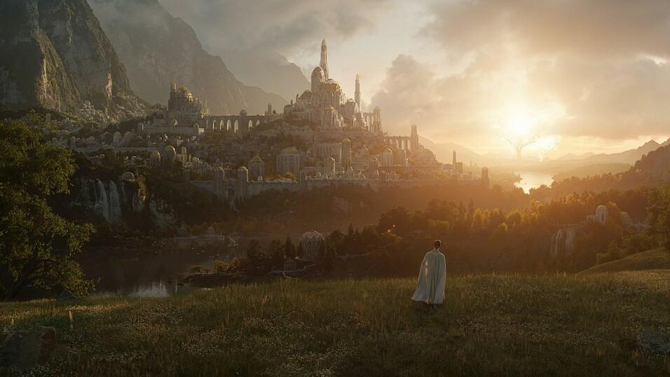 Auch Amazon Prime lässt sich ihr Streamingangebot einiges kosten. Zwei Mega-Produktion laufen an: 'Der Herr der Ringe' erhält eine eigene Serie, die im Zweiten Zeitalter von Mittelerde spielen soll und die zweite Staffel von 'Das Rad der Zeit' veröffentlich der Streamingdienst.