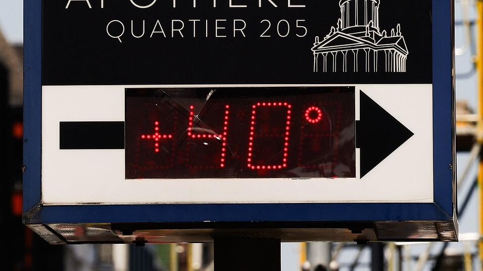 Trotz bestehender nationaler Hitze-Gesundheits-Aktionspläne, Frühwarnsysteme und einer EU-Anpassungsstrategie steigt die hitzebedingte Sterblichkeit weiter, kritisieren mehr als 80 europäische Gesundheitsorganisationen (Symbolfoto). Trotz bestehender nationaler Hitze-Gesundheits-Aktionspläne, Frühwarnsysteme und einer EU-Anpassungsstrategie steigt die hitzebedingte Sterblichkeit weiter, kritisieren mehr als 80 europäische Gesundheitsorganisationen (Symbolfoto).