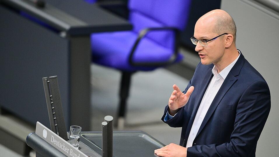 Der Thüringer AfD-Co-Vorsitzende Stefan Möller soll in den Bundesvorstand seiner Partei aufrücken. (Archivbild) Der Thüringer AfD-Co-Vorsitzende Stefan Möller soll in den Bundesvorstand seiner Partei aufrücken. (Archivbild)