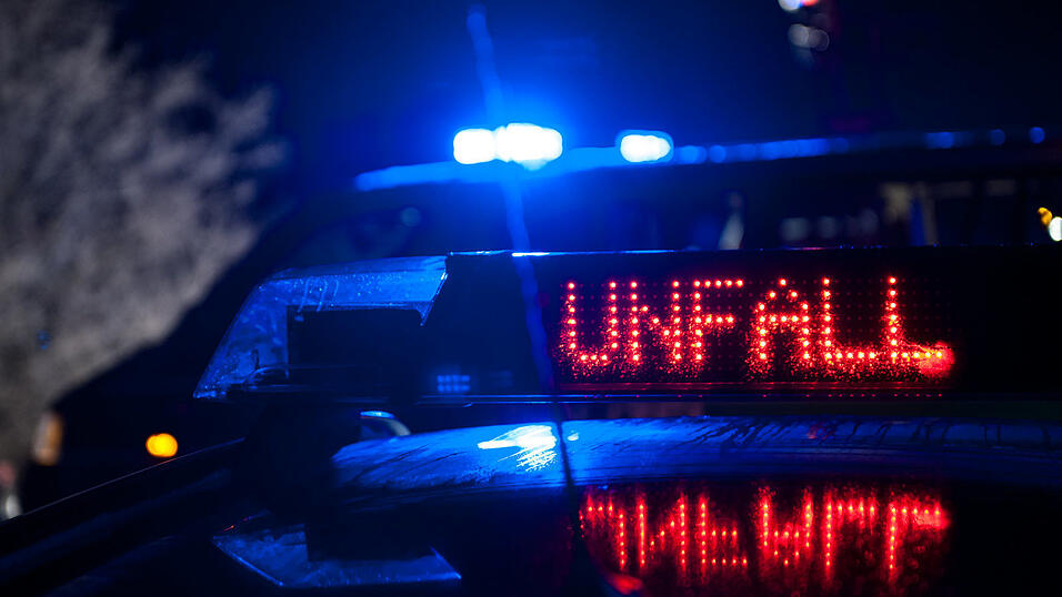 64 Menschen kamen im Juli 2017 bei Verkehrsunfällen in Bayern ums Leben.