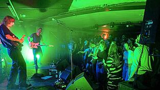 Viel los beim Push-Festival: Beim Konzert am Abend in der Alten Mälze. Viel los beim Push-Festival: Beim Konzert am Abend in der Alten Mälze.