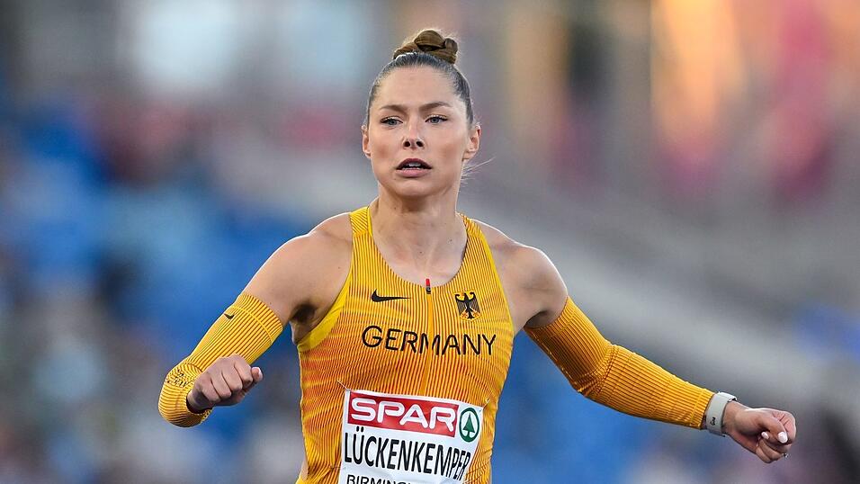 Die 4x100-Mixed-Staffel um Gina Lückenkemper gewann EM-Silber. Die 4x100-Mixed-Staffel um Gina Lückenkemper gewann EM-Silber.